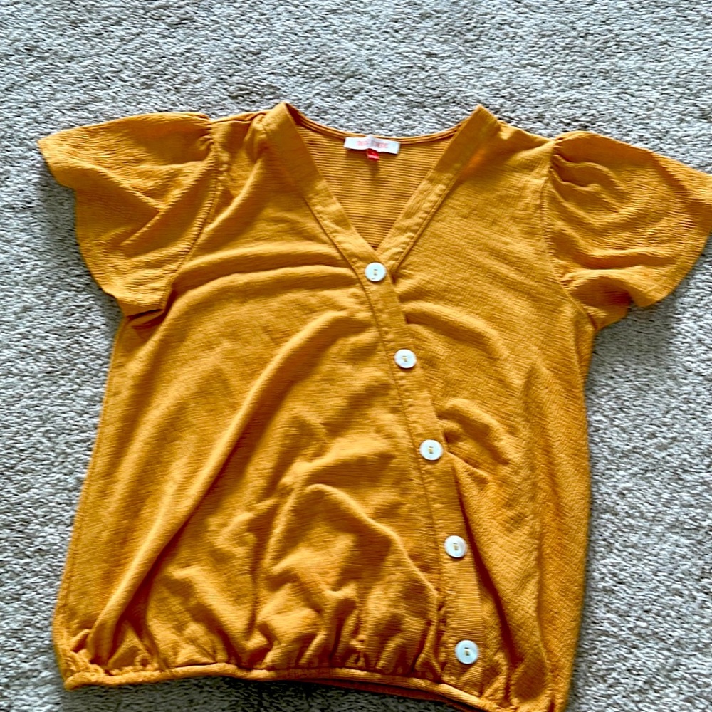 Medium blouse